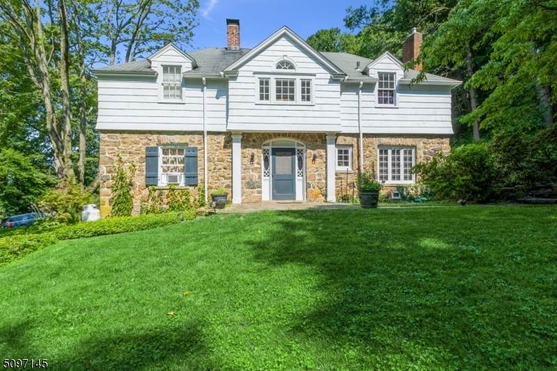 1547 Sussex Tpke - Photo 1