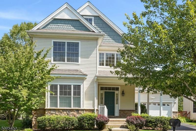 17 Falcon Way - Photo 1