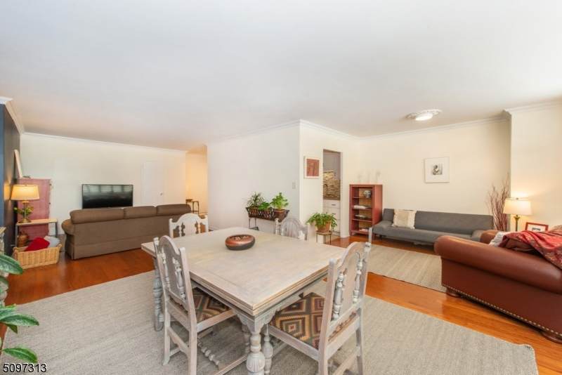 530 Valley Rd - Photo 1