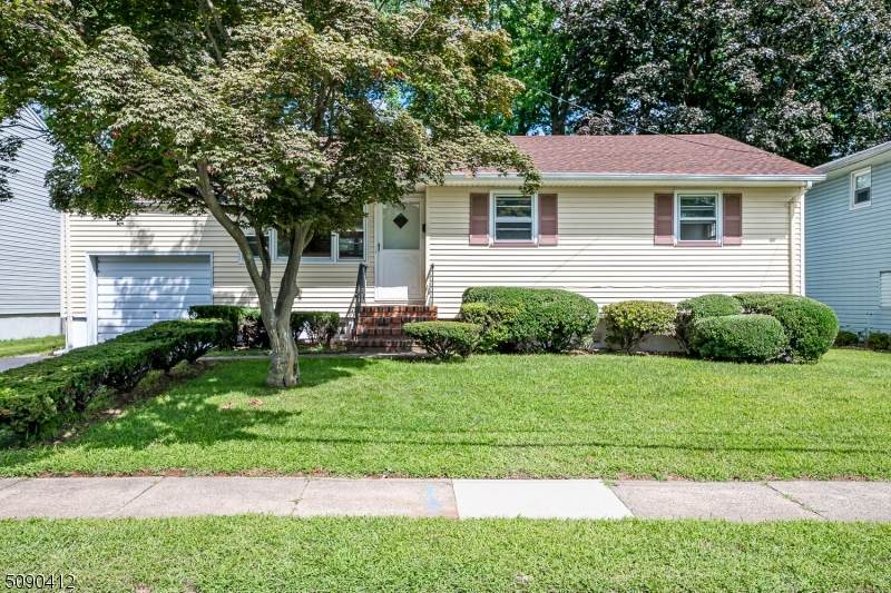 104 Kennedy Dr - Photo 1