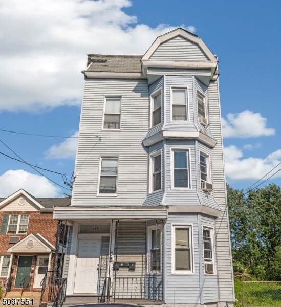 488 S 11Th St - Photo 1