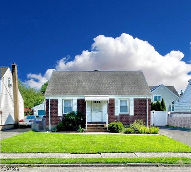 134 Gilbert Ave - Photo 1