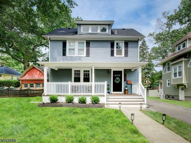 1117 Gresham Rd - Photo 1