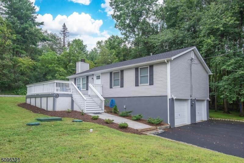 66 Ridgeway Ave - Photo 1