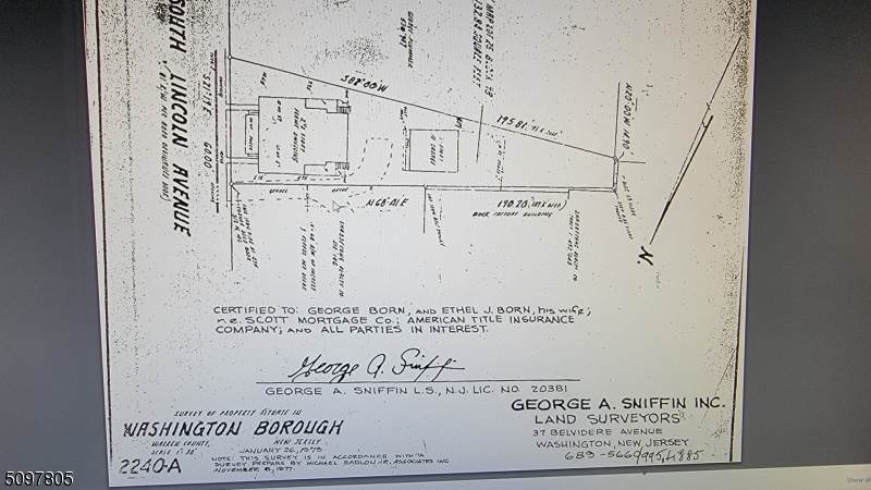 57 S Lincoln Ave - Photo 1