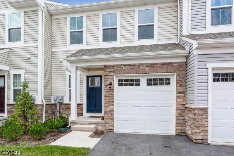 13 Cypress Ln - Photo 1