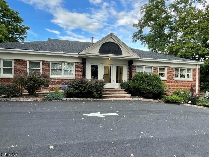 301 E Hanover Ave - Photo 1