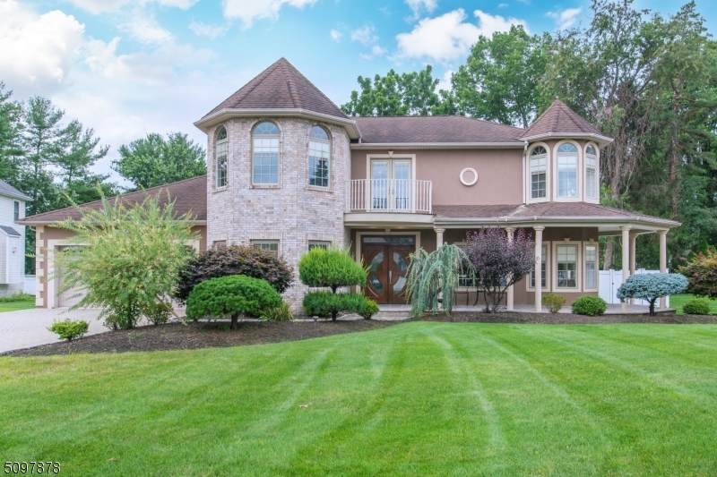 5 Victorian Ln - Photo 1