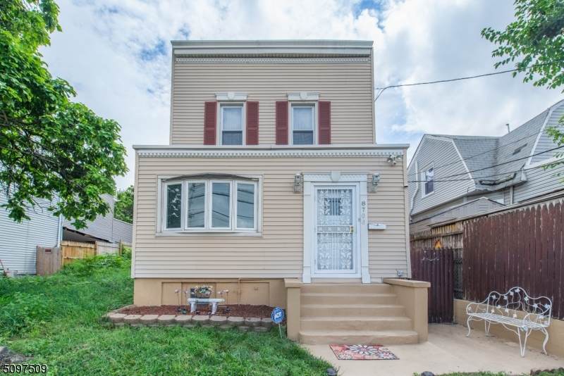 8708 Tonnelle Ave - Photo 1
