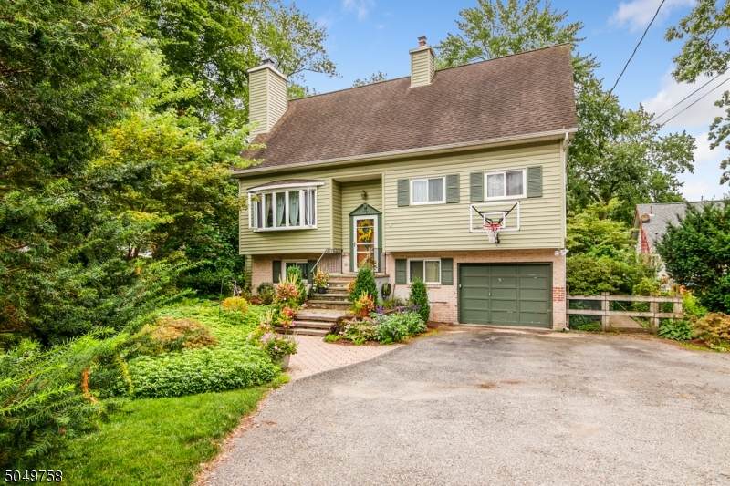54 Franklin Rd - Photo 1