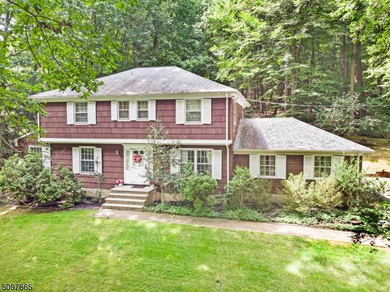 18 E Fox Chase Rd - Photo 1