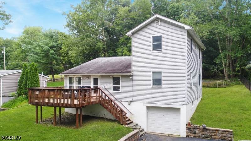 62 Ridgeway Ave - Photo 1
