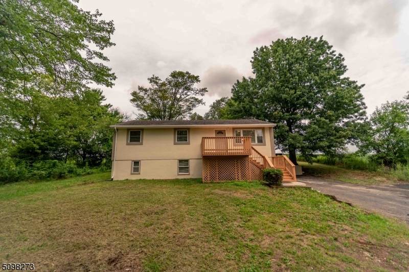 825 Amwell Rd - Photo 1