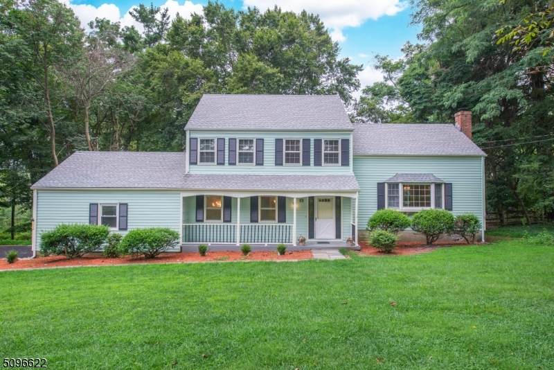2 Corn Hill Dr - Photo 1