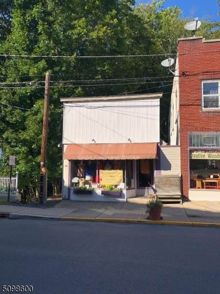 52 Main St - Photo 1