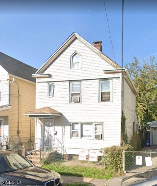 32 Smith St - Photo 1