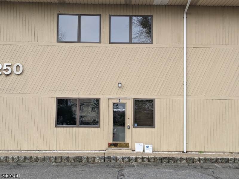 250 Stelton Rd - Photo 1