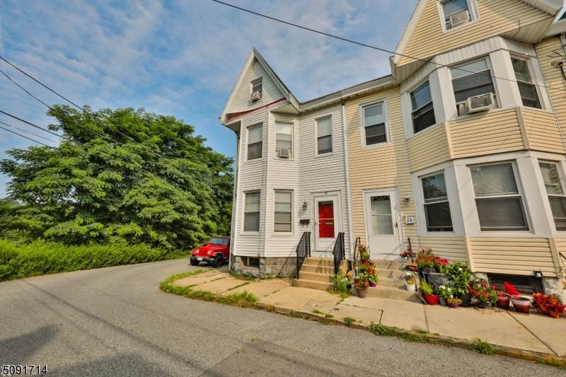 30 Reese Ct - Photo 1