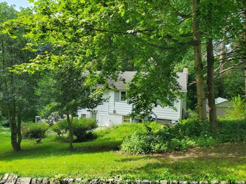 12 Milton Ave - Photo 1