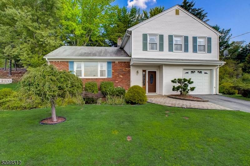 44 Morse Ave - Photo 1