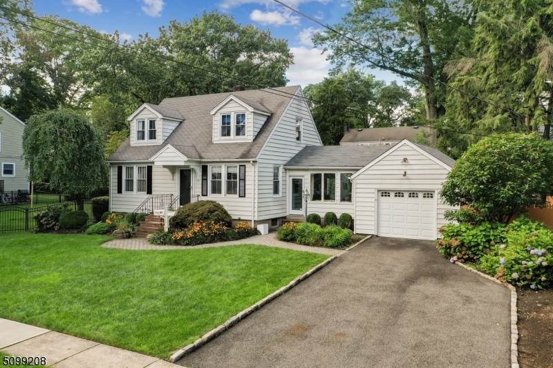 107 Manhattan Ave - Photo 1
