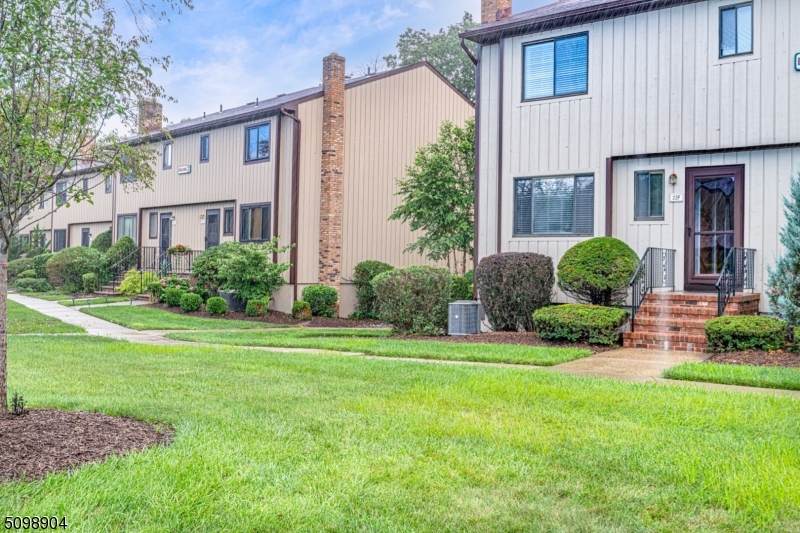 38 Park St - Photo 1