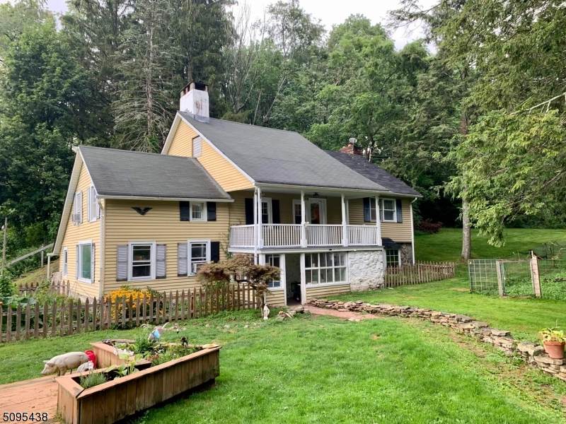 34 Anderson Hill Rd - Photo 1