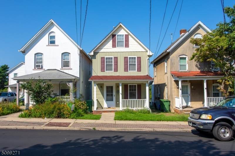 133 Main St - Photo 1