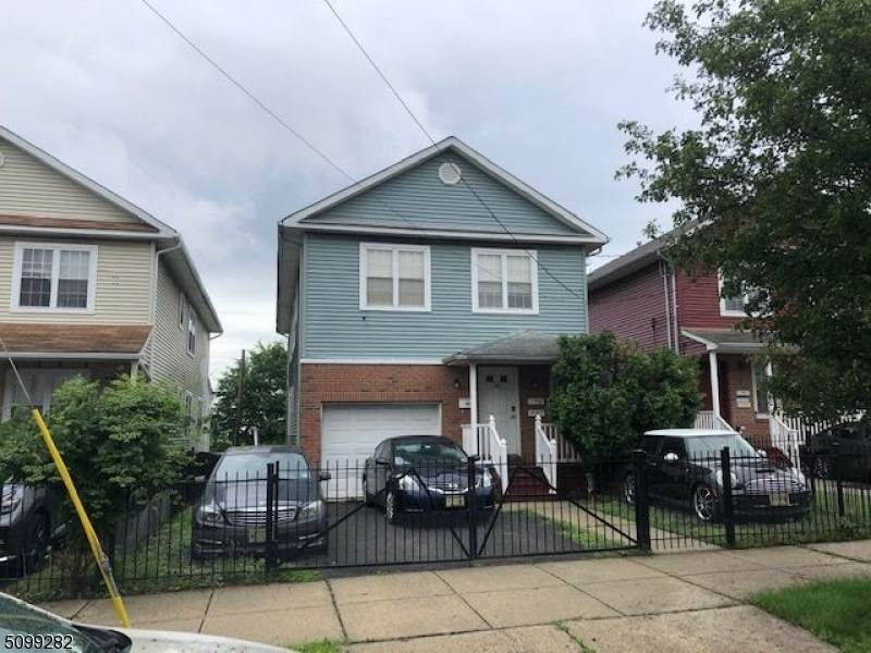 38 Milford Ave - Photo 1