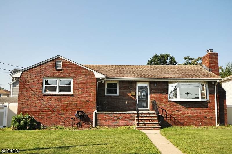 836 Mccandless Pl - Photo 1