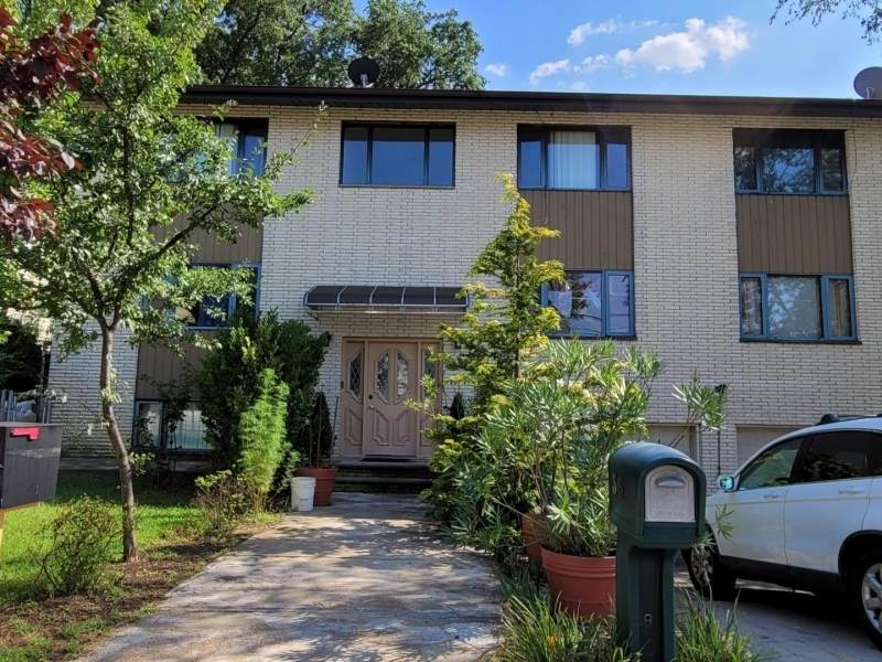 36 Elberon Ave (Aka 176) - Photo 1