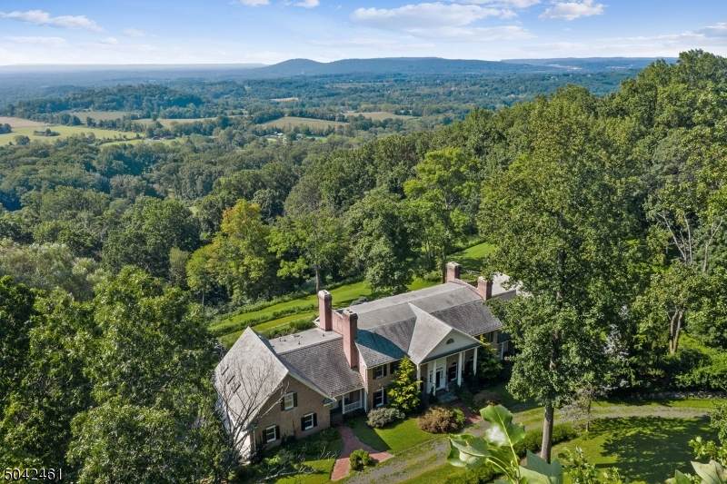 7 Fieldview Ln - Photo 1