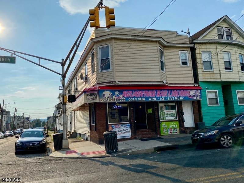 370 E 18Th St - Photo 1