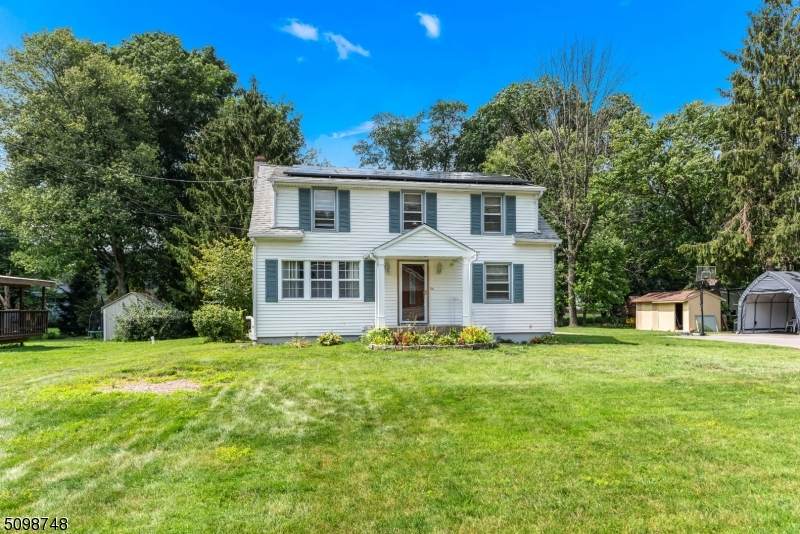 14 Raritan Ave - Photo 1
