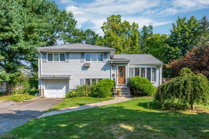 16 Ackerson Ave - Photo 1