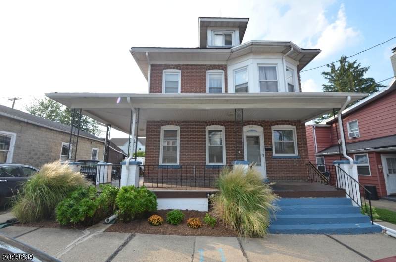 191 Hudson St - Photo 1