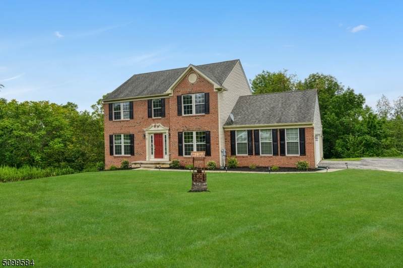 5 Sterling Dr - Photo 1