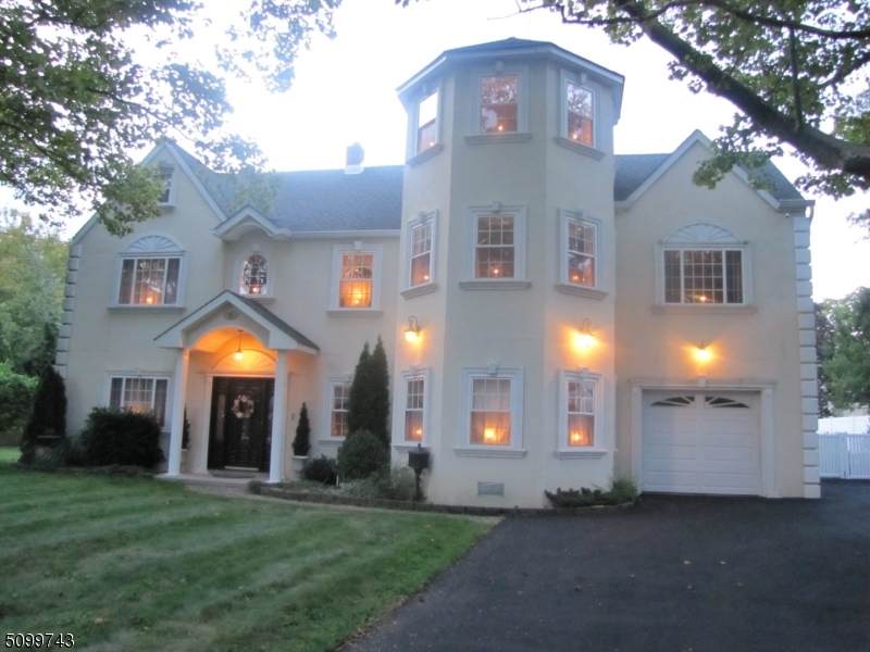73 Village Rd - Photo 1