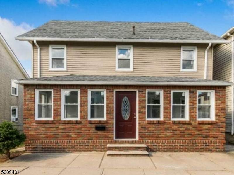 37 Dane St - Photo 1