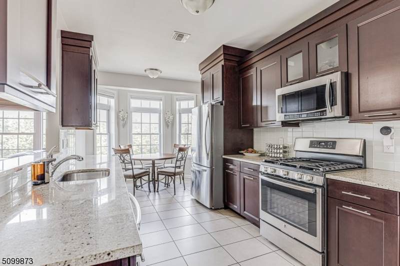 104 E Elizabeth Ave - Photo 1