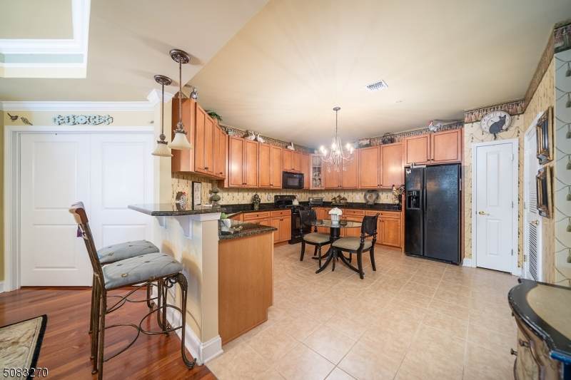 8210 Harcourt Rd - Photo 1