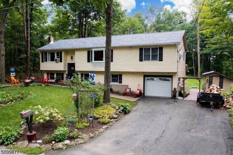 519 Grandview Dr - Photo 1