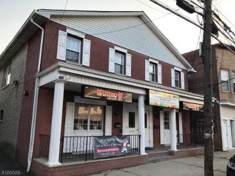 605 Van Houten Ave - Photo 1