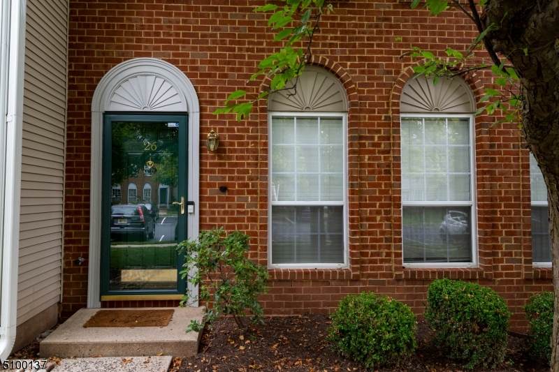 26 Hudson Ct - Photo 1