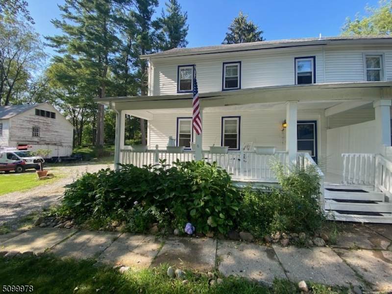 6 Tracy Ln - Photo 1