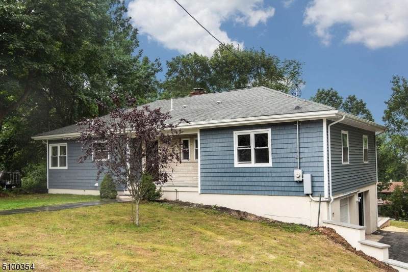 859 Alps Rd - Photo 1