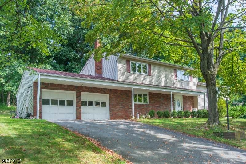 78 Brooklawn Dr - Photo 1