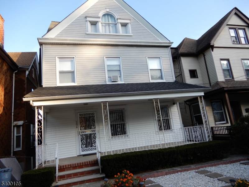156 N Day St - Photo 1