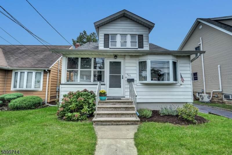 405 Crawford Ter - Photo 1