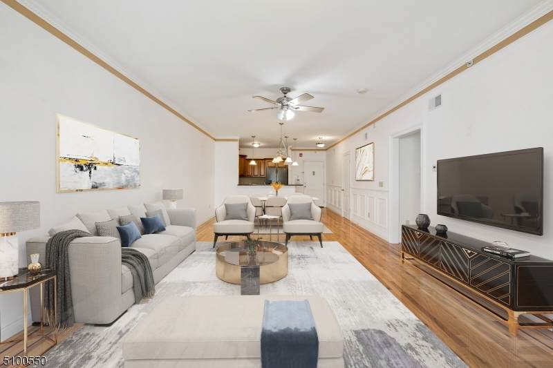 25 Freeman St - Photo 1